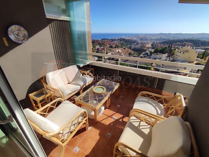 Foto 2e7ef66e-c5e0-40fc-96af-a5ec046d172c. Pis amb aparcament a Torreblanca del Sol Fuengirola