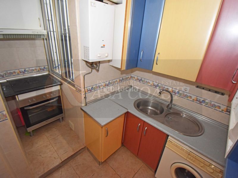 Foto 93fbb4c0-e790-4646-a87d-0d756bc74fbb. Pis a Puerto Deportivo Fuengirola