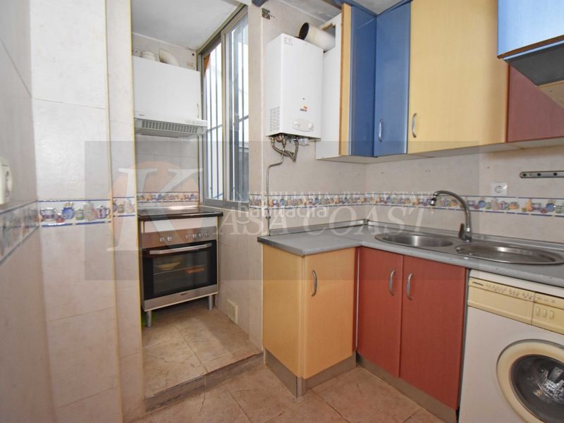 Foto cce5b387-900a-4493-8dff-9e095d8d32b3. Pis a Puerto Deportivo Fuengirola