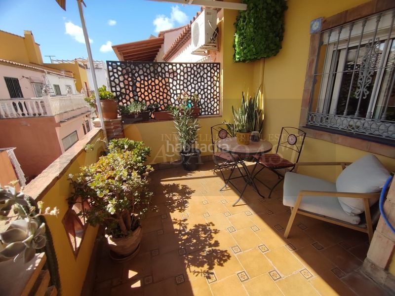 Foto c7655399-77e1-405a-884d-f18ae6cc4455. Casa aparellada amb aparcament piscina a Los Ríos Mijas