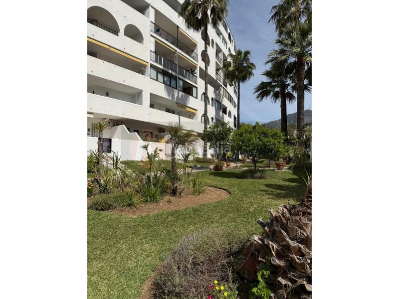 Foto 40fdf20a-225b-44a9-abdc-d911d8114aad. Pis amb aparcament piscina a Torreblanca del Sol Fuengirola