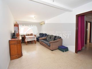 Appartement à Centro ciudad. Piso en venta en zona céntrica de fuengirola  amplio y con gran