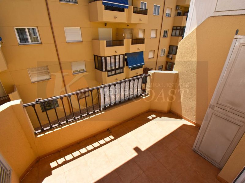 Foto 6e98697d-3f71-44f7-834c-d7b67ff88299. Pis amb aparcament piscina a Centro Mijas