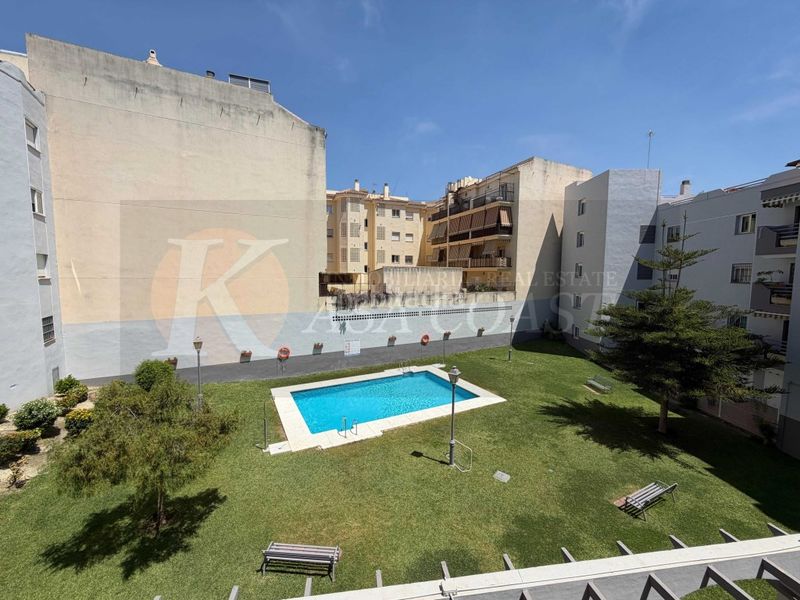 Foto b29e0c04-46f5-4a65-9563-88d8916db4a6. Pis amb aparcament piscina a Los Ríos Mijas