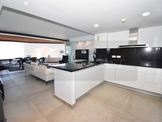 Dachwohnung in La Capellanía - El Higuerón. Ático dúplex en venta en el higuerón, benalmádena  con impresion