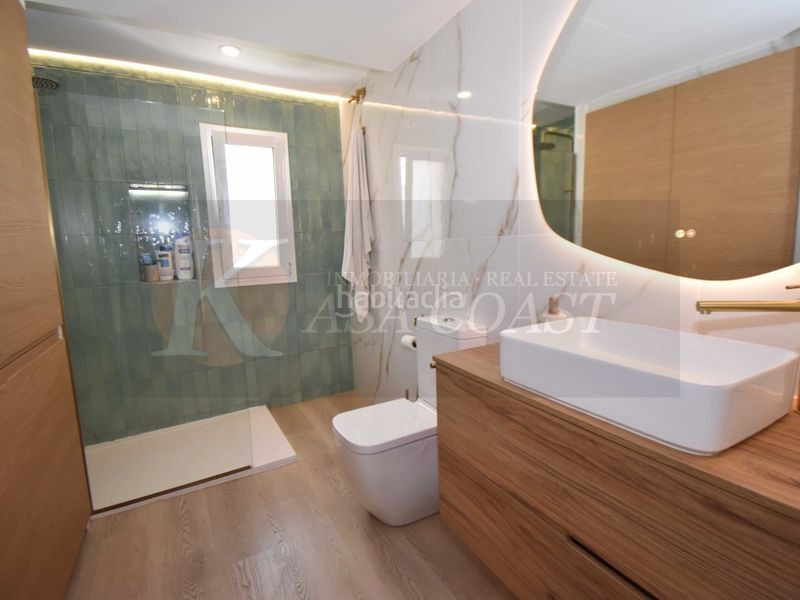 Foto 5219137f-3a6d-43cb-92a1-aad9356ffced. Casa amb aparcament piscina a Torreblanca del Sol Fuengirola