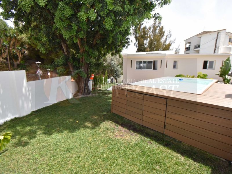 Foto 550ade3a-5d1d-4b1d-a0ec-7b596d8e8ce4. Casa amb aparcament piscina a Torreblanca del Sol Fuengirola