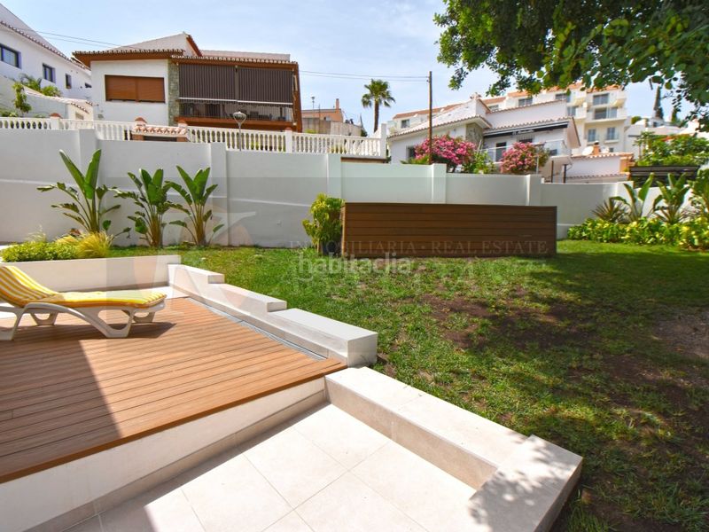 Foto 79b1092b-d1c9-419f-a0f5-4ba7e9604fb9. Casa amb aparcament piscina a Torreblanca del Sol Fuengirola