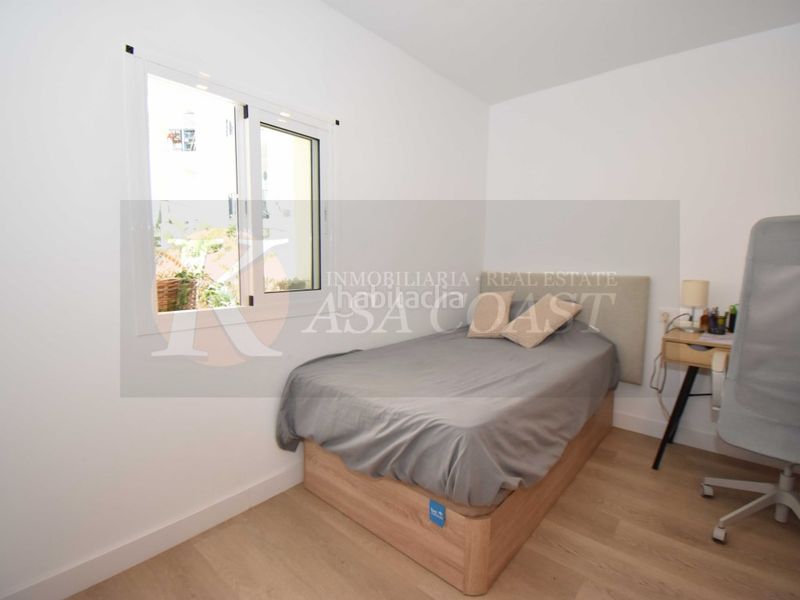 Foto 9febe229-4080-4d28-8c5a-32972f84f2ff. Casa amb aparcament piscina a Torreblanca del Sol Fuengirola
