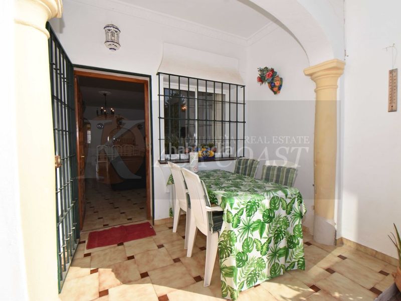 Foto daca1aa9-8199-4bd6-b6b1-9acebeb1d83c. Pis amb aparcament piscina a Torreblanca del Sol Fuengirola