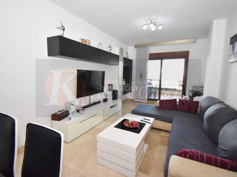 Foto f8528ce8-5e4e-47f7-908b-cf3a46c9bacd. Pis amb aparcament piscina a campo de Mijas Mijas