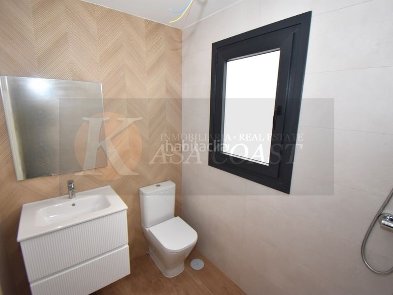 Foto e60dfd7b-3bd9-4c06-b29b-bf6760051e58. Pis amb aparcament a Playa de los Boliches Fuengirola