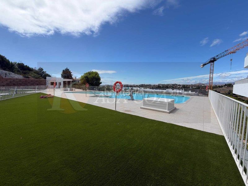 Foto cd984bc4-c3cf-4413-9f3c-3e9a344d6378. Àtic amb aparcament piscina a Los Pacos Fuengirola