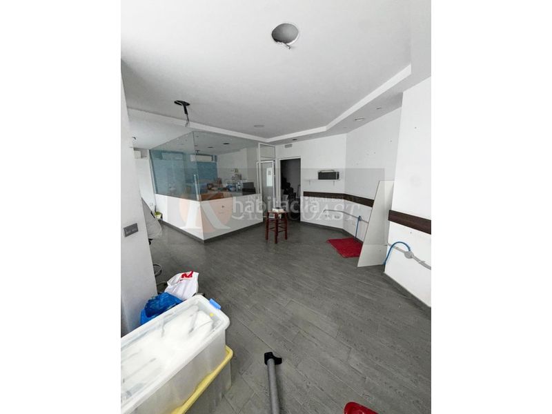 Foto 919b295c-6d29-49bb-bfdf-21b3c832e296. Local comercial  en venta en zona céntrica . en Fuengirola