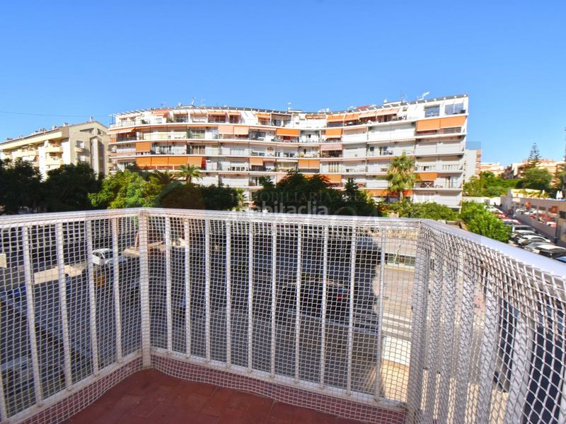 Foto c943a918-94a6-4250-9525-d9db677e116f. Estudi a Puerto Deportivo Fuengirola