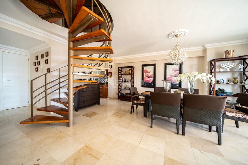 Foto 219a8809-8ed2-446e-8257-603962112a13. Penthouse with heating parking pool in Centro ciudad Fuengirola