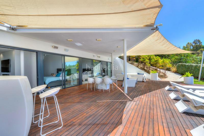 Foto 53e86bd8-b700-47b3-8590-9e34acaafc94. Chalet villa aislada de 5 dormitorios en Centro ciudad Fuengirola