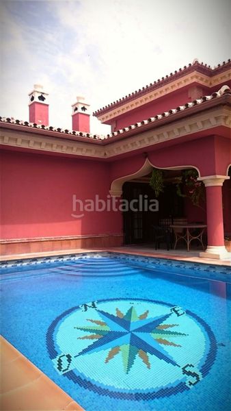 Foto 3ab12b87-f76f-4093-87eb-e31584d50d38. Xalet amb calefacció aparcament piscina a Centro Mijas