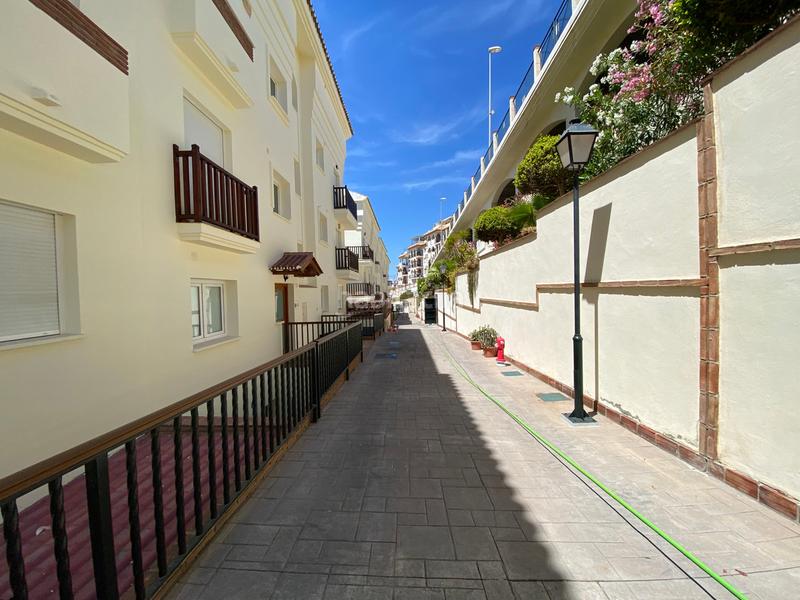 Foto a73102fc-93c9-4948-b622-54ea8315667a. Planta baja apartamento en planta baja de 2 dormitorios en carvajal en Fuengirola