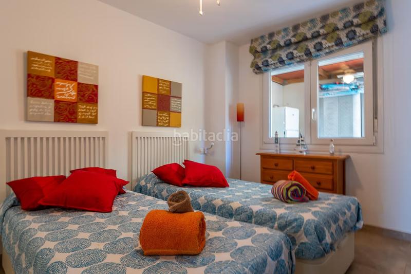 Foto d7d5dcb4-eb87-4e50-aac0-dbfd3ba517e7. Planta baja apartamento en planta baja de 2 dormitorios en carvajal en Fuengirola