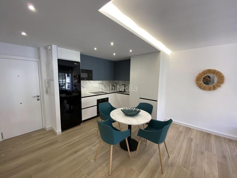 Foto aaf18f6b-bbef-42a9-893e-fc5b20ae813d. Apartamento  en planta media de 2 dormitorios en Fuengirola