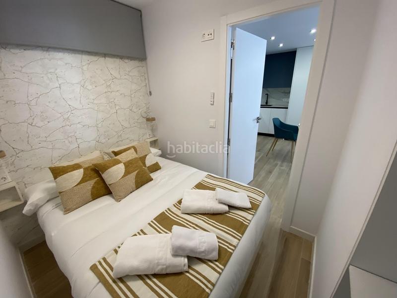 Foto e04b438c-8f15-4f39-b32a-734421e0229e. Apartamento  en planta media de 2 dormitorios en Fuengirola
