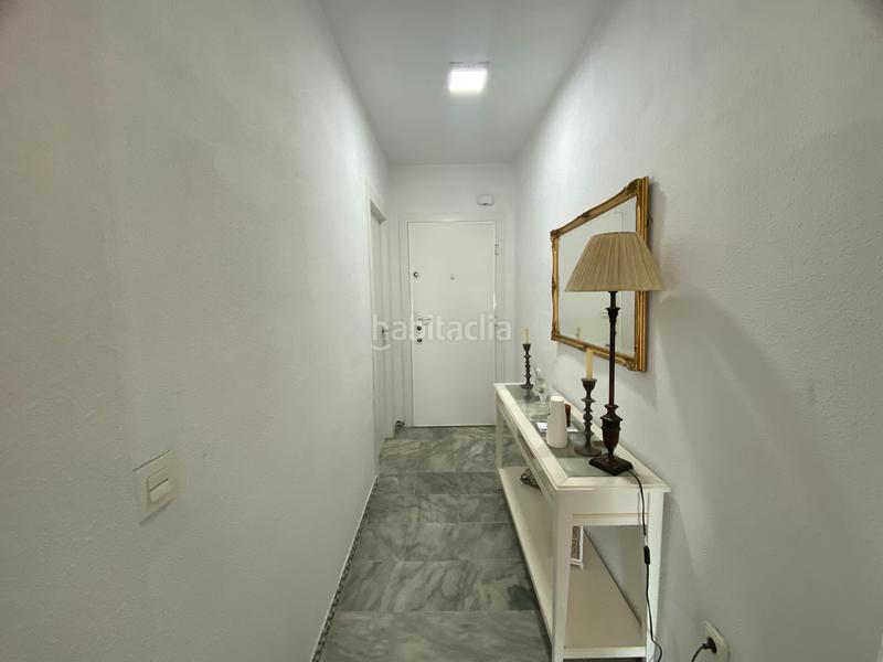 Foto 7c2acafd-b230-4f0b-9d51-d0db184c6588. Apartamento  en planta media de 3 dormitorios en Fuengirola