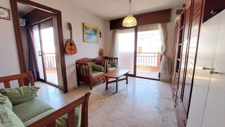 Apartament a Centro ciudad. Apartamento en planta media de 1 dormitorios en fuengirola