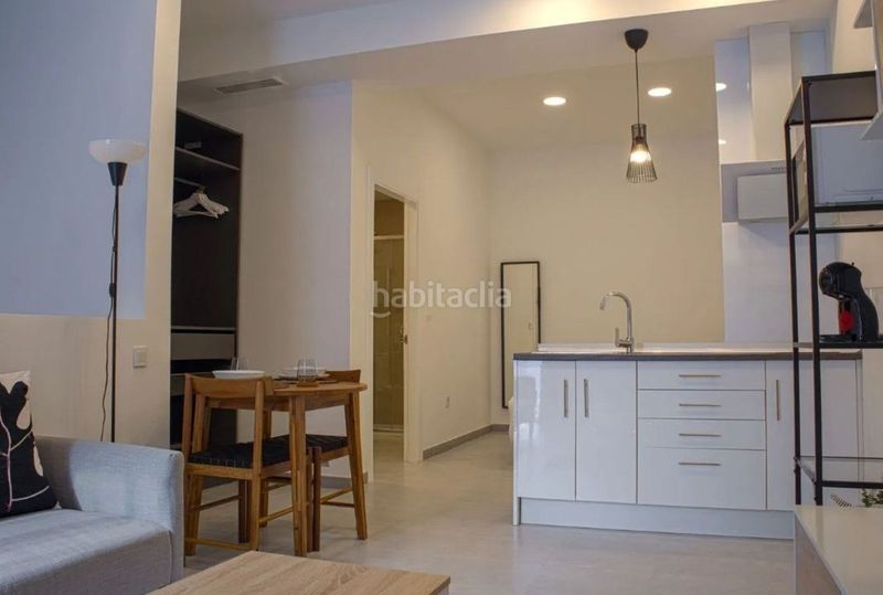 Foto 6e93de53-0216-426b-8b59-8e2273bd7543. Dúplex amb calefacció aparcament piscina a Manantiales-Estación de Autobuses Torremolinos