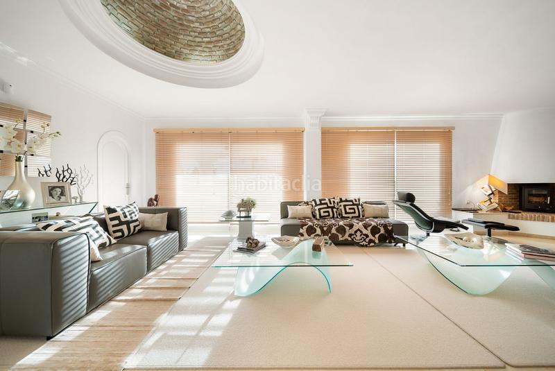 Foto 2199703c-da27-4013-8593-1ebf771f3e08. Xalet amb calefacció aparcament piscina a El Faro de Calaburra - Chaparral Mijas