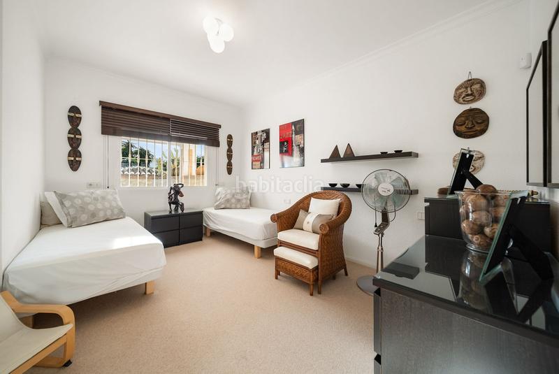 Foto f0c977ff-6c40-4693-8098-5e938b284e78. Xalet amb calefacció aparcament piscina a El Faro de Calaburra - Chaparral Mijas