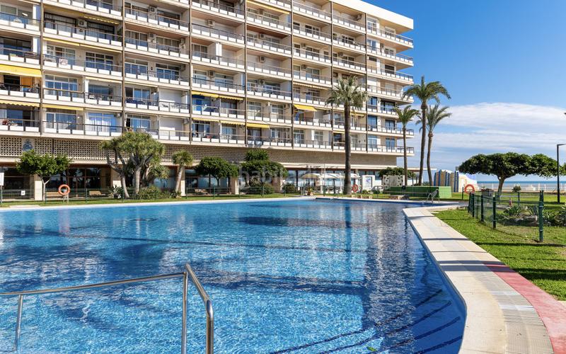 Foto 0b20ace8-9618-442a-9f7f-546a26faddd6. Apartamento  en planta media de 1 dormitorios en Torremolinos