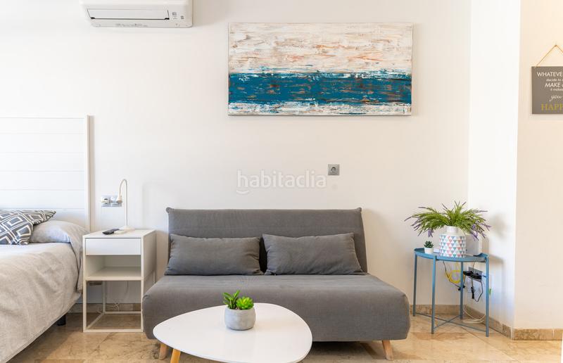 Foto 86681ee6-9e5f-438e-942a-5ae317f837be. Apartamento  en planta media de 1 dormitorios en Torremolinos