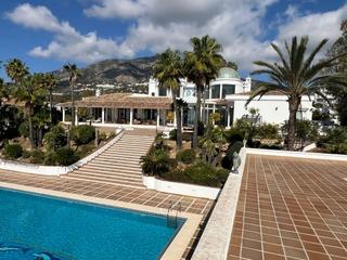 Xalet a Mijas pueblo. Villa aislada de 7 dormitorios en mijas