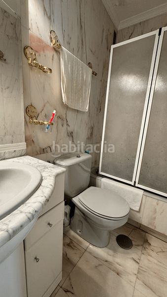 Foto 4e98fcca-a019-45e1-adc0-e0ca7a5eae78. Apartamento  en planta media de 3 dormitorios en Fuengirola