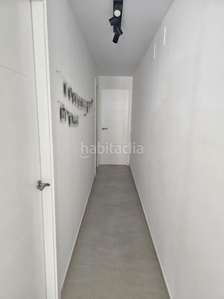 Foto 2867d4f7-48d9-433b-be0f-7fe68fd9de3c. Apartamento  en planta media de 2 dormitorios en Fuengirola