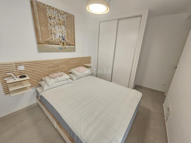 Foto c0bce32f-02d0-4286-9897-8fa701cac831. Apartamento  en planta media de 2 dormitorios en Fuengirola