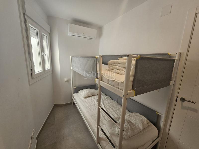 Foto eb4b1300-cf60-425c-8b5a-2db38250fd9b. Apartamento  en planta media de 2 dormitorios en Fuengirola