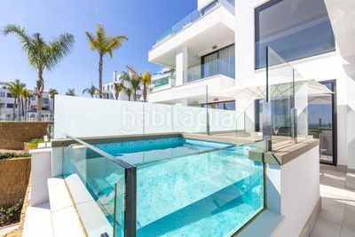 Foto 66b2181b-fbe7-4477-8e53-bd53dd3b000a. Planta baixa amb calefacció aparcament piscina a Mijas