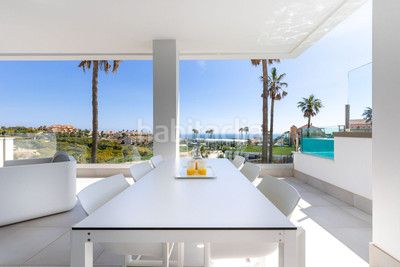 Foto b6590fbf-7216-4a9e-8d54-dc80ac5934d8. Planta baixa amb calefacció aparcament piscina a Mijas