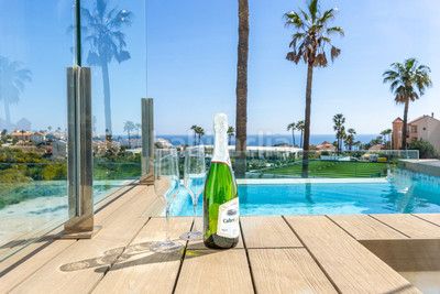 Foto c6ff60a8-7cac-4a02-9645-55f151dcddc3. Planta baixa amb calefacció aparcament piscina a Mijas