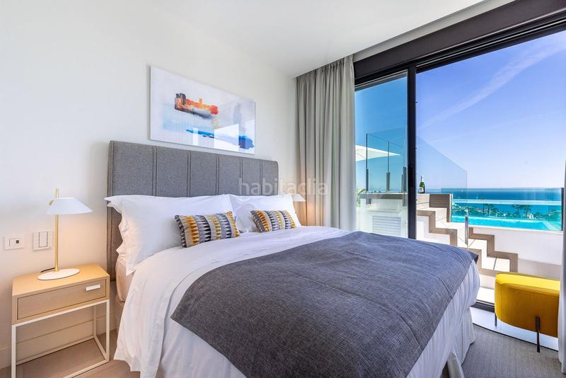 Foto a061e581-dab8-4e2e-a6c4-1dc6dc7158ea. Apartamento  en planta media de 2 dormitorios en Mijas