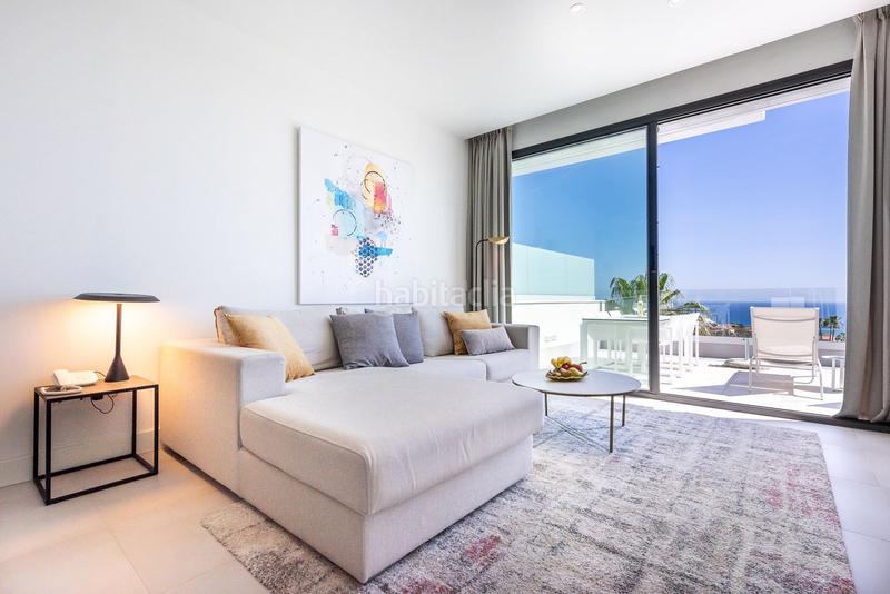 Foto eb488bf4-c802-4993-9de7-c60e079938c3. Apartamento  en planta media de 2 dormitorios en Mijas