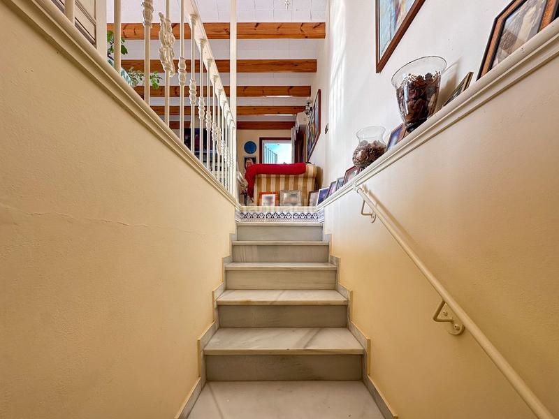 Foto d6cc98ec-96d9-4f64-97f6-c5c4f90cbf08. Semi detached house with heating pool in Mijas golf Mijas