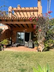 Casa adosada en Centro. Adosado de 3 dormitorios en mijas costa