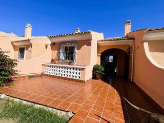 Casa adosada en Riviera del Sol. Adosado de 3 dormitorios en riviera del sol