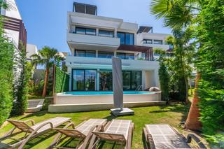 Chalet à La Cala Golf - Lagar Martell. Villa aislada de 4 dormitorios en la cala golf