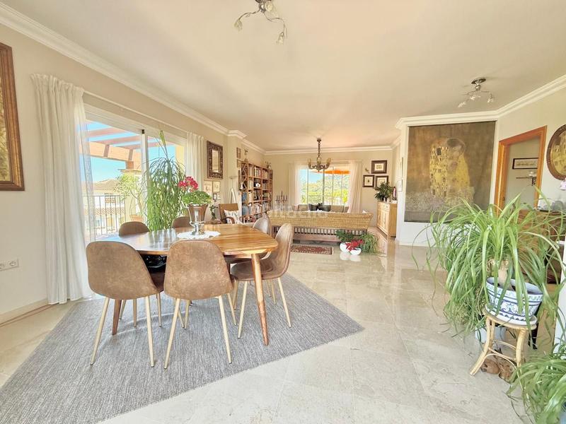 Foto e01f5e44-e23a-4561-907f-97b6a198a6c4. Penthouse with heating parking pool in Mijas golf Mijas