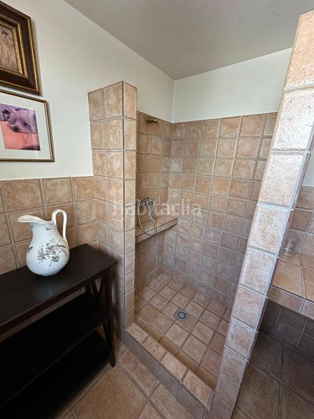 Foto daf9397c-221f-41e9-ab93-bf5013f02f4d. Apartamento  en planta media de 1 dormitorios centro en Torremolinos