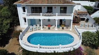 Chalet à El Faro de Calaburra - Chaparral. Villa aislada de 3 dormitorios en el chaparral